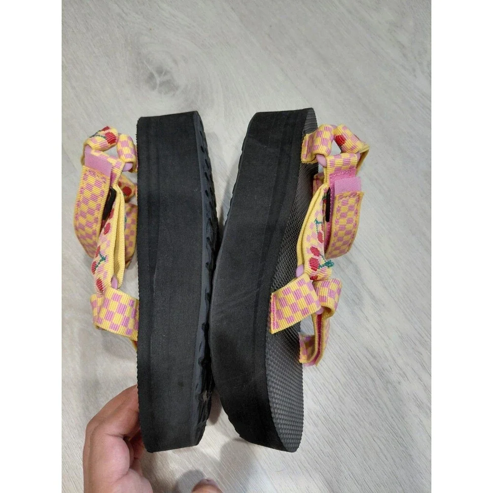 Teva Midform Universal Sandal - Cherries -Women Size 7 Multicolor